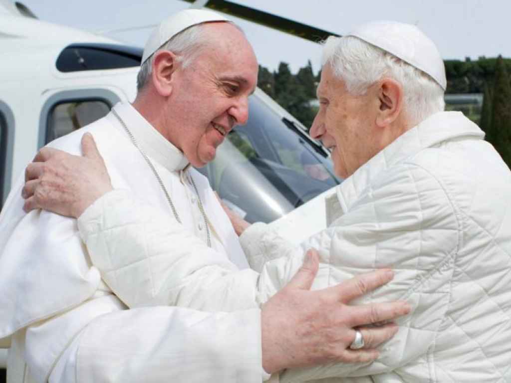 La Chiesa un anno dopo il gran rifiuto di Ratzinger