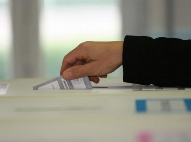 elezioni amministrative urna elettorale