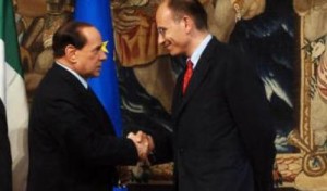 La supremazia sulla scena politica ottenuta con le larghe intese rende per Berlusconi il governo Letta insostituibile