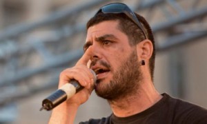 rapper anti-fascista Pavlos Fyssas accusa per alba dorata