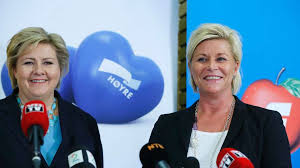 Erna Solberg (a sinistra) e Siv Jensen: due donne alla guida della Norvegia
