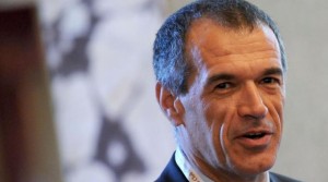 Spending review, Cottarelli "in Italia troppe auto blu"