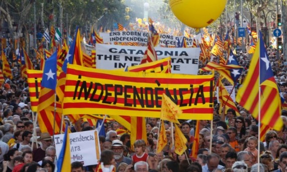 Referendum sull’indipendenza della Catalogna: per il governo Madrid è “incostituzionale”
