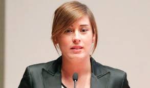 Maria Elena Boschi, unico ministro "renziano"