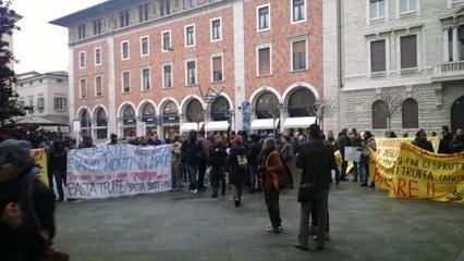 Kyenge a Brescia, tensioni in piazza