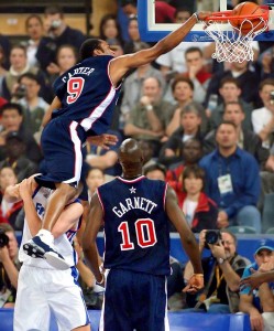 Vince Carter “rivisita” il concetto di posterizzare