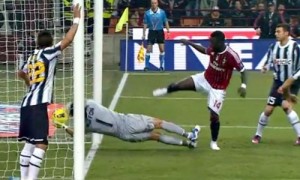 Il gol di Muntari destinato a scatenare tante polemiche 