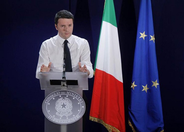 banca etruria, renzi, risarcimenti