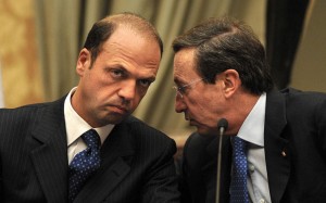 alfano fini contro berlusconi