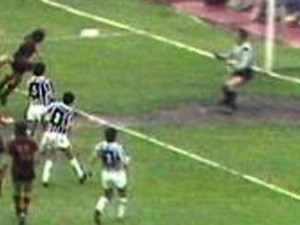 Turone gol annullato