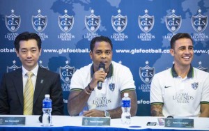 Mister B con Kluivert e Cannavaro 
