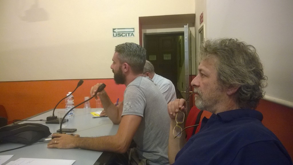 Convegno a Torino "Com'è andata?" 30 giugno 2015 confronto post elezioni. Nella foto Al microfono Giuseppe Tipaldo, accanto Paolo Natale. Dietro Tipaldo, Paolo Garbarini.