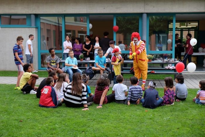 scuola, mcdonald's