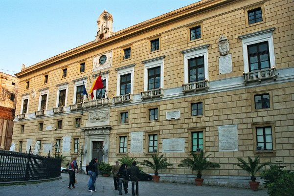 elezioni comunali 2017 - Palermo palazzo delle aquile, sede dell'amministrazione comunale