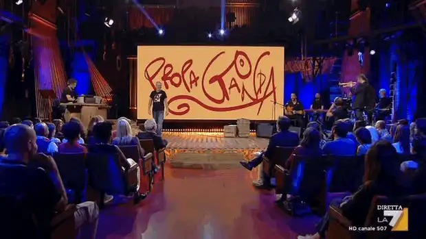 propaganda live