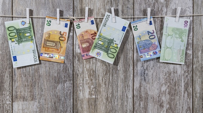 Conto corrente: imposta di bollo e costi, come non pagarli Conto corrente a zero spese senza imposta di bollo