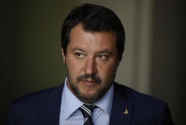 Risultati immagini per salvini