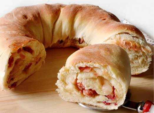 Tortano napoletano ricetta soffice, ingredienti e cottura. Come si fa