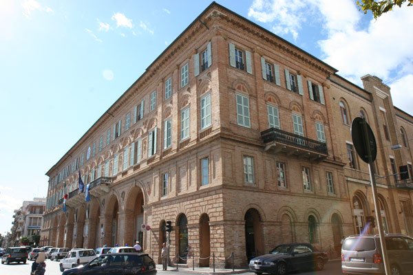 palazzo sforza