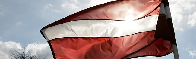 bandiera lettonia