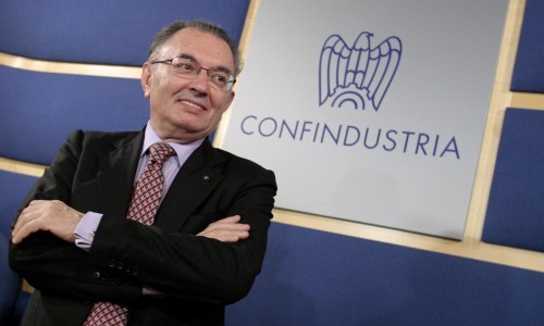 Governo, Squinzi e Confindustria chiedono conto a Letta