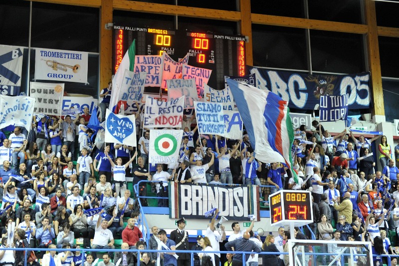 Brindisi in vetta