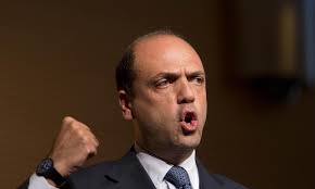 alfano risponde a berlusconi