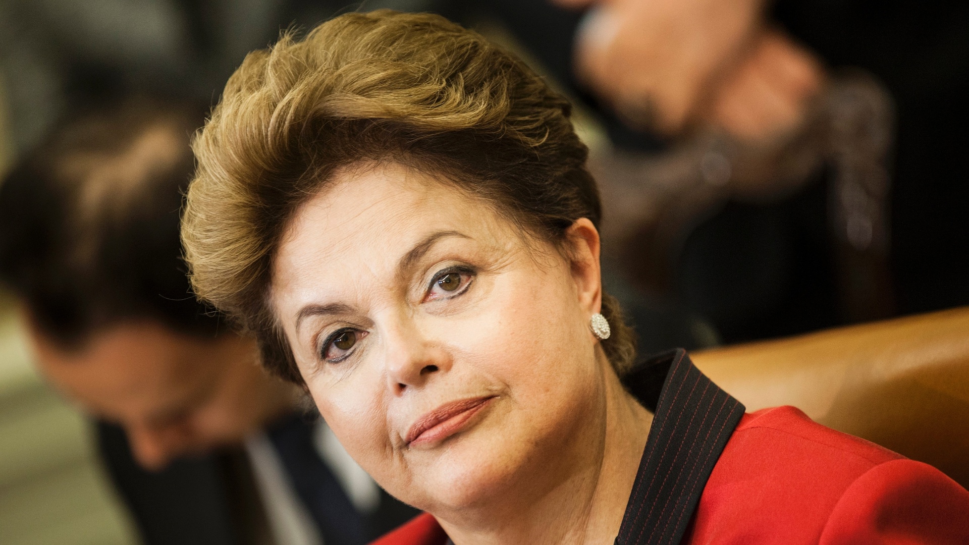 Dilma Roussef brasile reddito minimo
