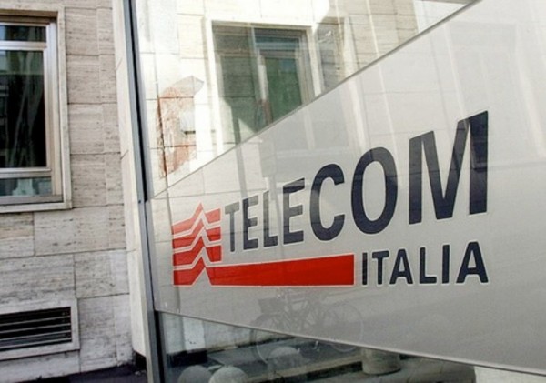 Telecom, nel mirino dei pm l'operazione Telefonica