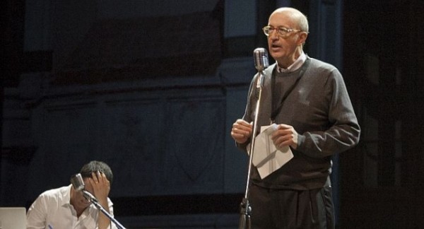 in foto il professor d'alimonte ed il premier renzi durante una edizione della Leopolda