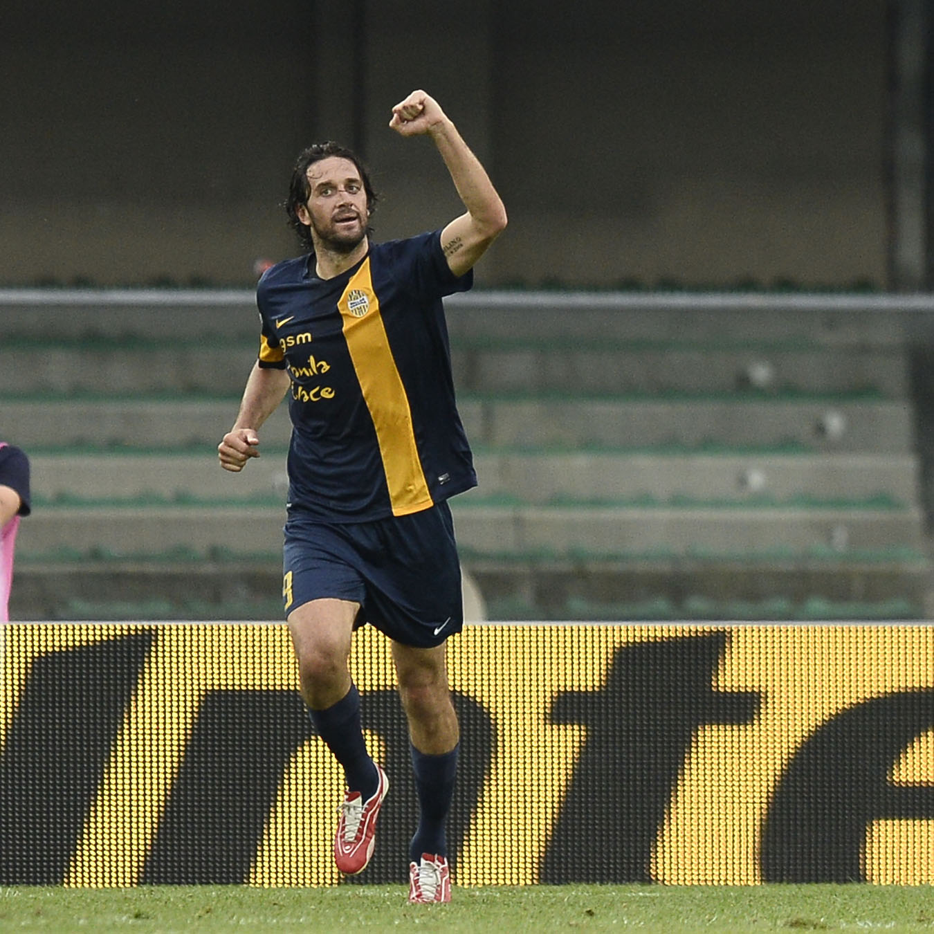 Toni bomber record per il Verona in A