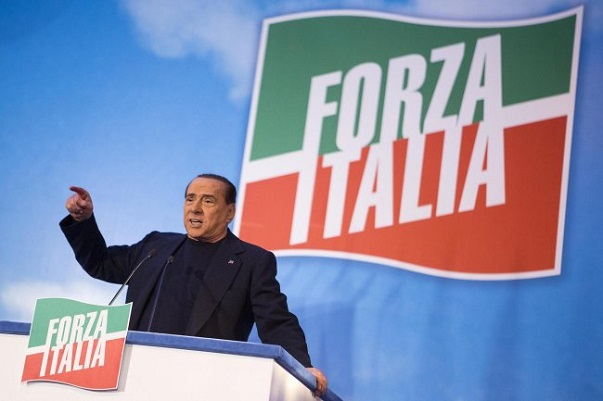 berlusconi bandiera forza italia