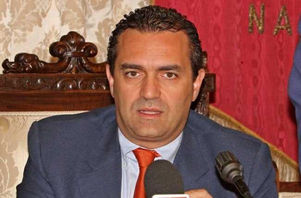 legge severino, de magistris