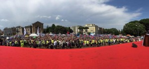 immagine della folla riunita a piazza san giovanni
