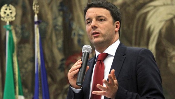 tasse Il premier Matteo Renzi