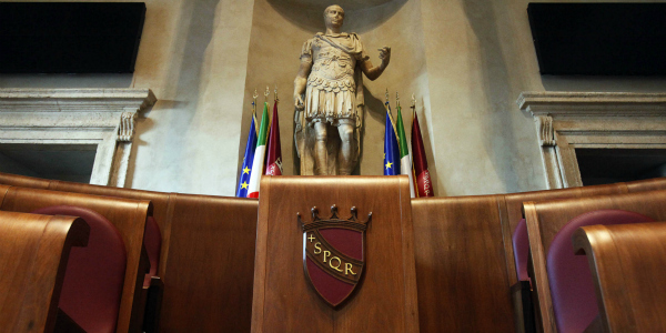 aula giulio cesare a Roma