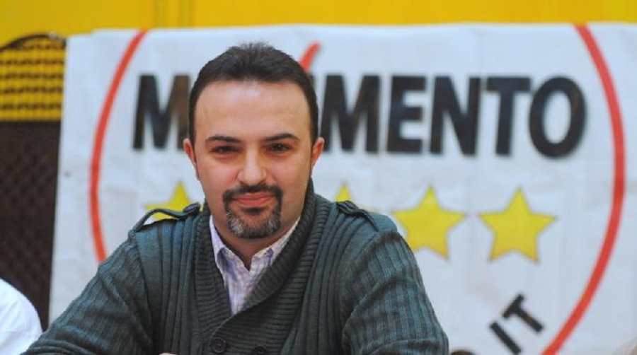 max bugani, bologna m5s-firme irregolari