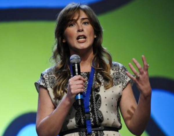 Leopolda, Boschi, Renzi, il ministro Boschi sul palco della Leopolda a Firenze