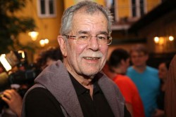 Alexander Van der Bellen elezioni presidenziali austria sondaggi elettorali
