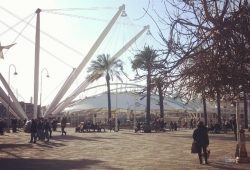 Bigo di Genova, piazza caricamento