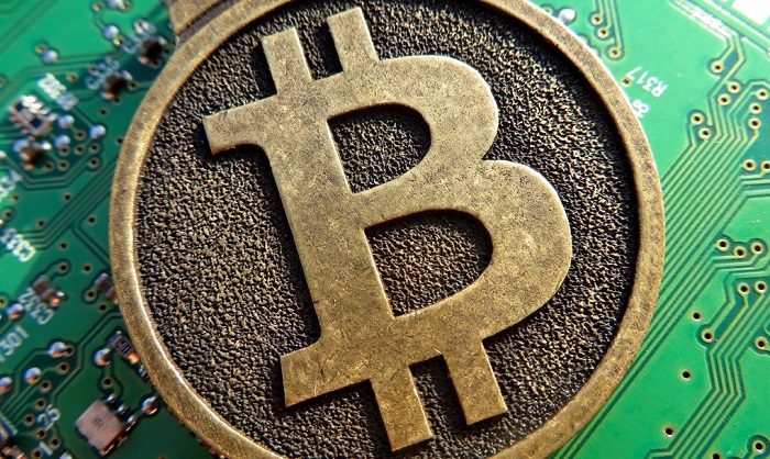 Bitcoin, calo per colpa della Cina, che vuole bloccare gli exchange locali