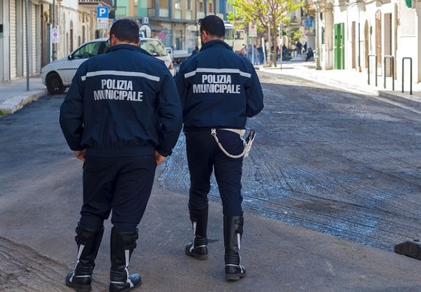 Concorso Polizia Municipale: 8 bandi di selezione, ecco dove