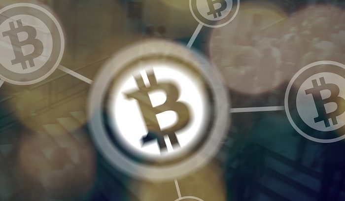 Bitcoin sopra 14 mila dollari, analisi