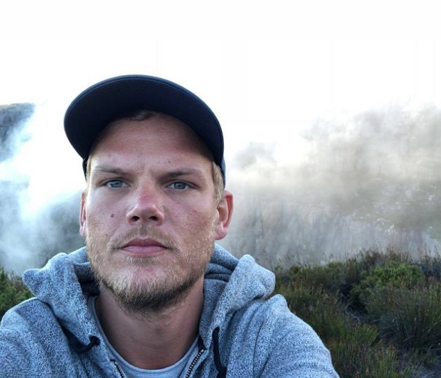 chi era avicii, Dj Avicii é morto in Oman. La possibile causa della morte