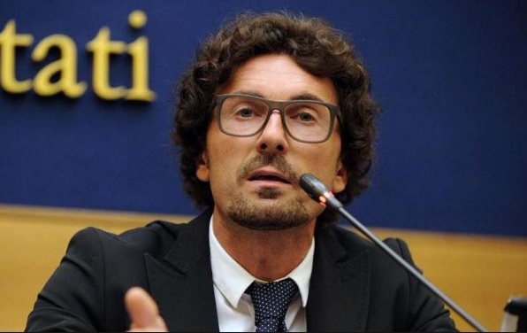 Elezioni 2018, ultime notizie Governo M5S, Toninelli insiste 'Di Maio premier'