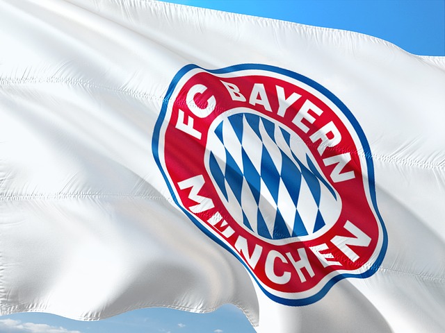 AEK-Bayern Monaco