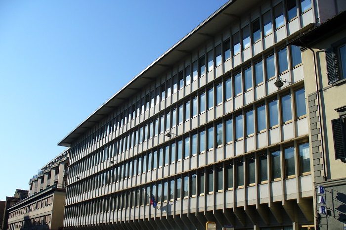 Fattura elettronica obbligatoria: scadenza e istruzioni nella circolare delle Entrate