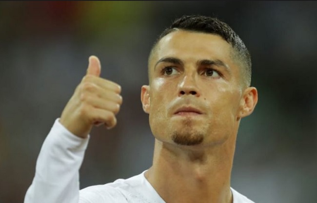 Cristiano Ronaldo Juventus è ufficiale presentazione e stipendio alla Juve, Cristiano Ronaldo