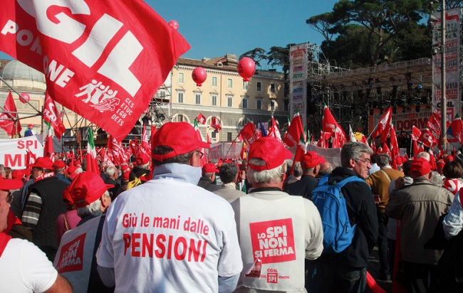 sondaggi politici, Pensioni notizie oggi Quota 100 e 41 irrilevanti cosa chiedono i sindacati