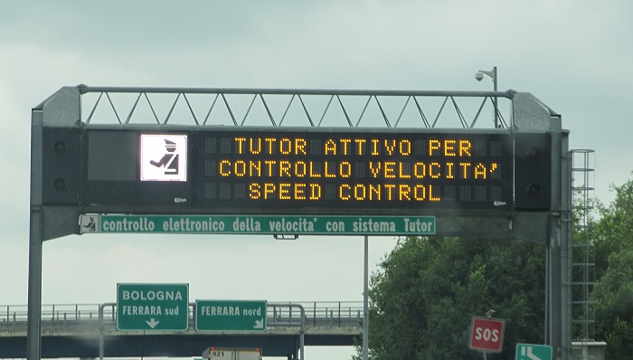 Bollo auto e revisione: tutor non possono controllare